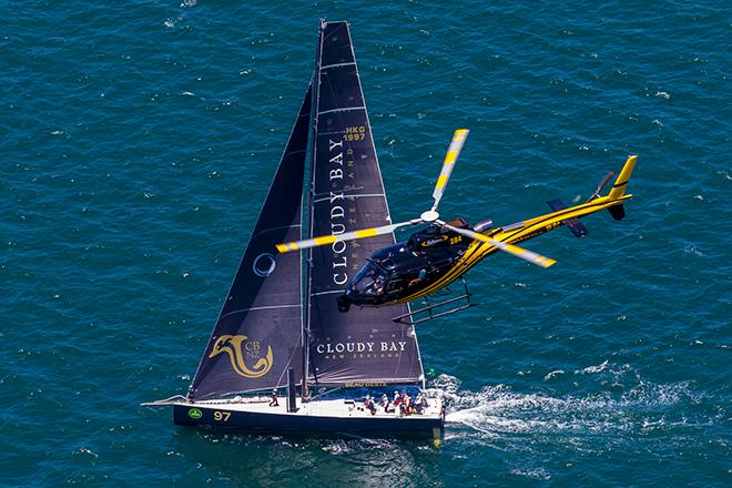 Beau Geste & chopper - 2016 Rolex Sydney Hobart Yacht Race - 2016 Rolex Sydney Hobart Yacht Race ©  Andrea Francolini Photography http://www.afrancolini.com/